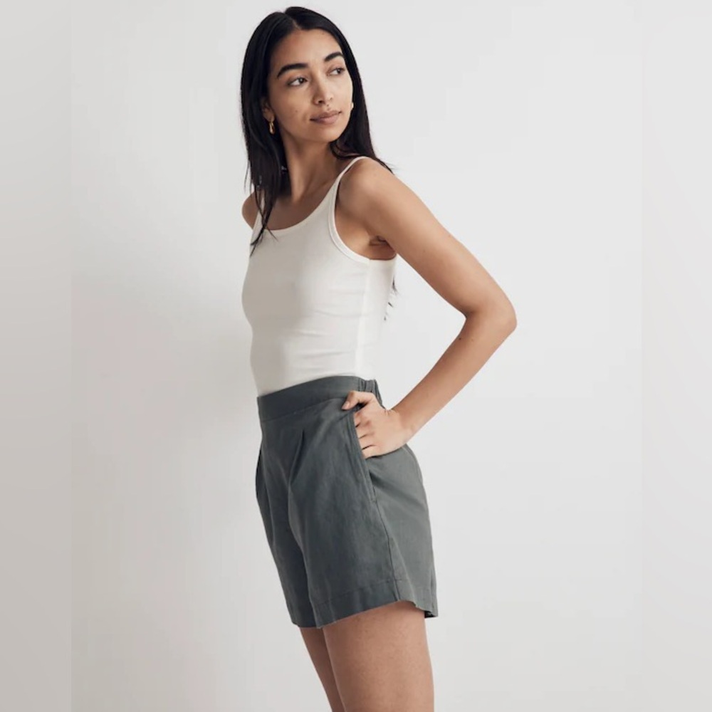 Madewell Clean Pull-On Linen/Cotton Shorts in Architect Green Size XL - Picture 2 of 13